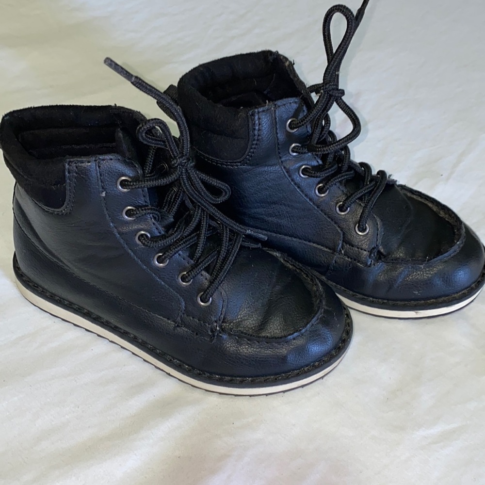 Old Navy Black Boots
